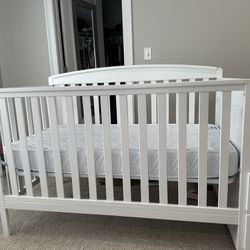 Delta 4-in-1 Crib with Changing Table And Delta Waterproof Mattress 