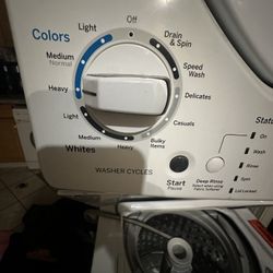 GE Washer Dryer Combo. Works Great 