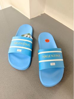 Soccer Argentina men’s sandals slip on size 11