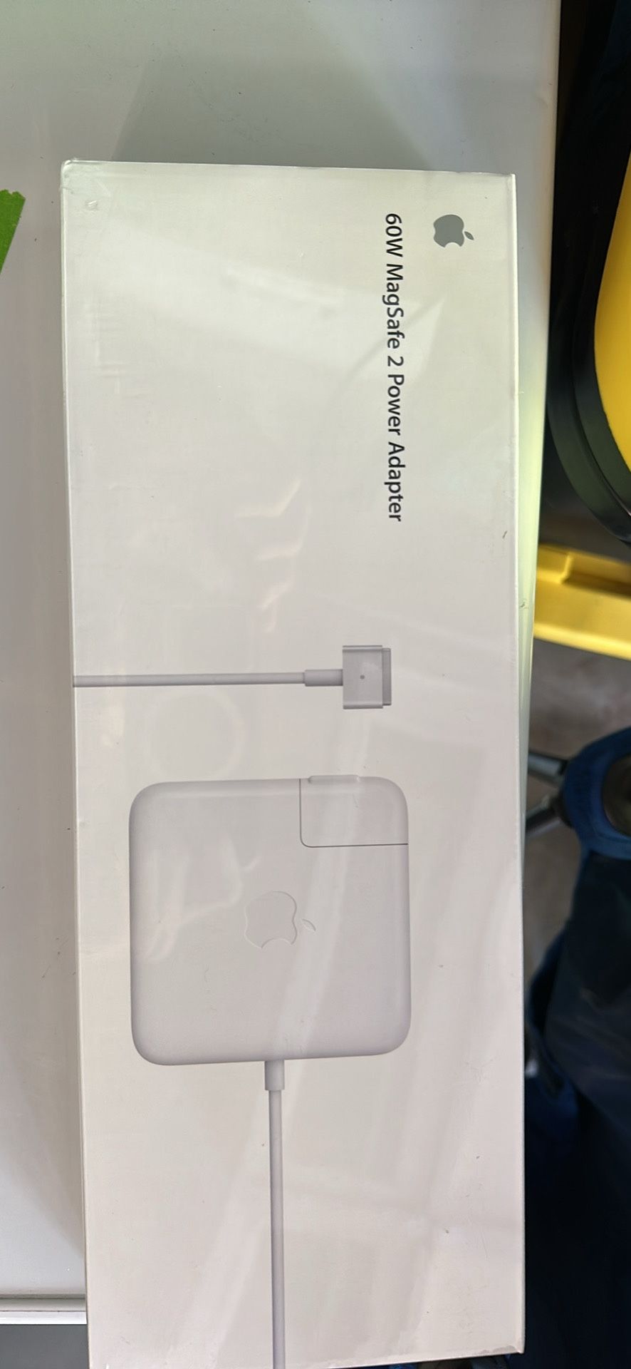 Apple 60W MagSafe 2 Power Adapter