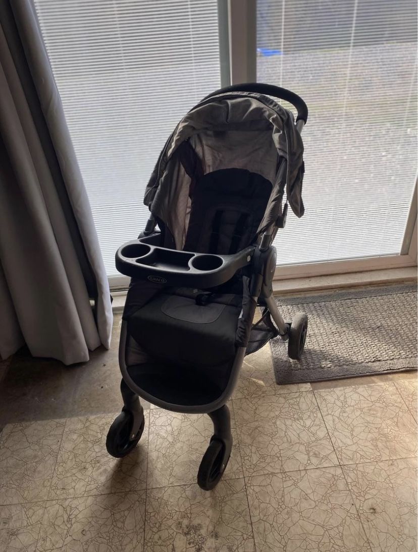 Stroller/Car seat combo (base included) 