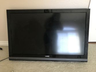 Vizio 42” inch tv