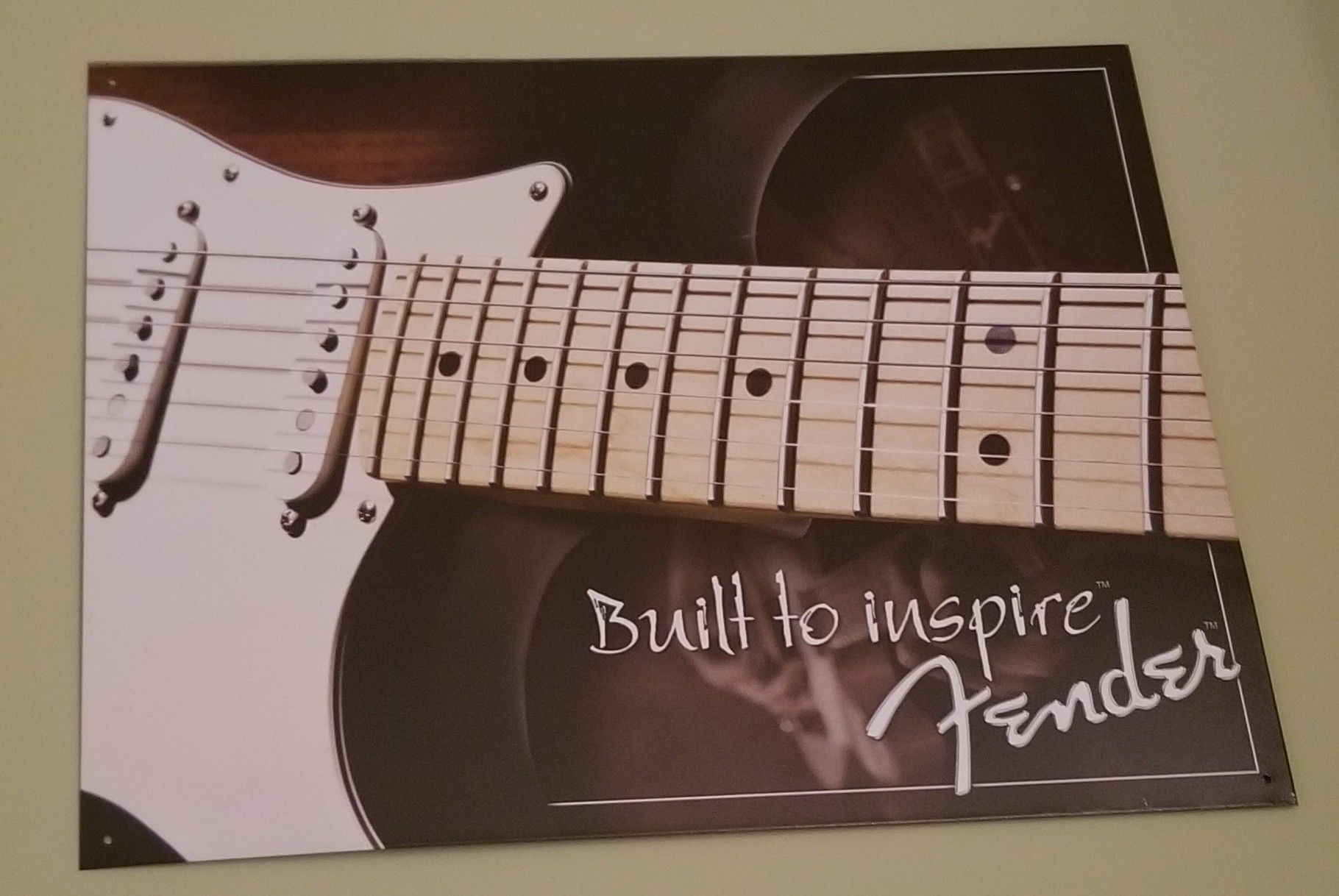 Fender Guitar tin photo
