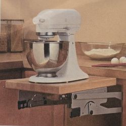 REV-A-SHELF Mixer/Appliance Lifting System