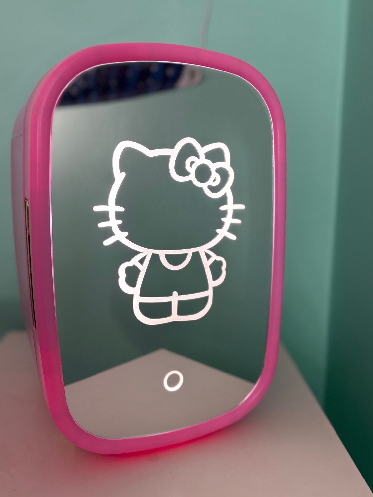 Hello Kitty Beauty Fridge