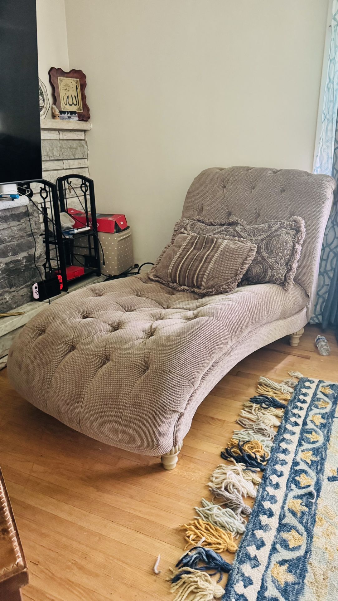 URGENT SALE- Lounging Chase