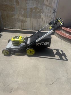 Lawnmower  with battery and charger
