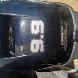 REDUCED 700$ 2021 9.9 Mercury Outboard Motor