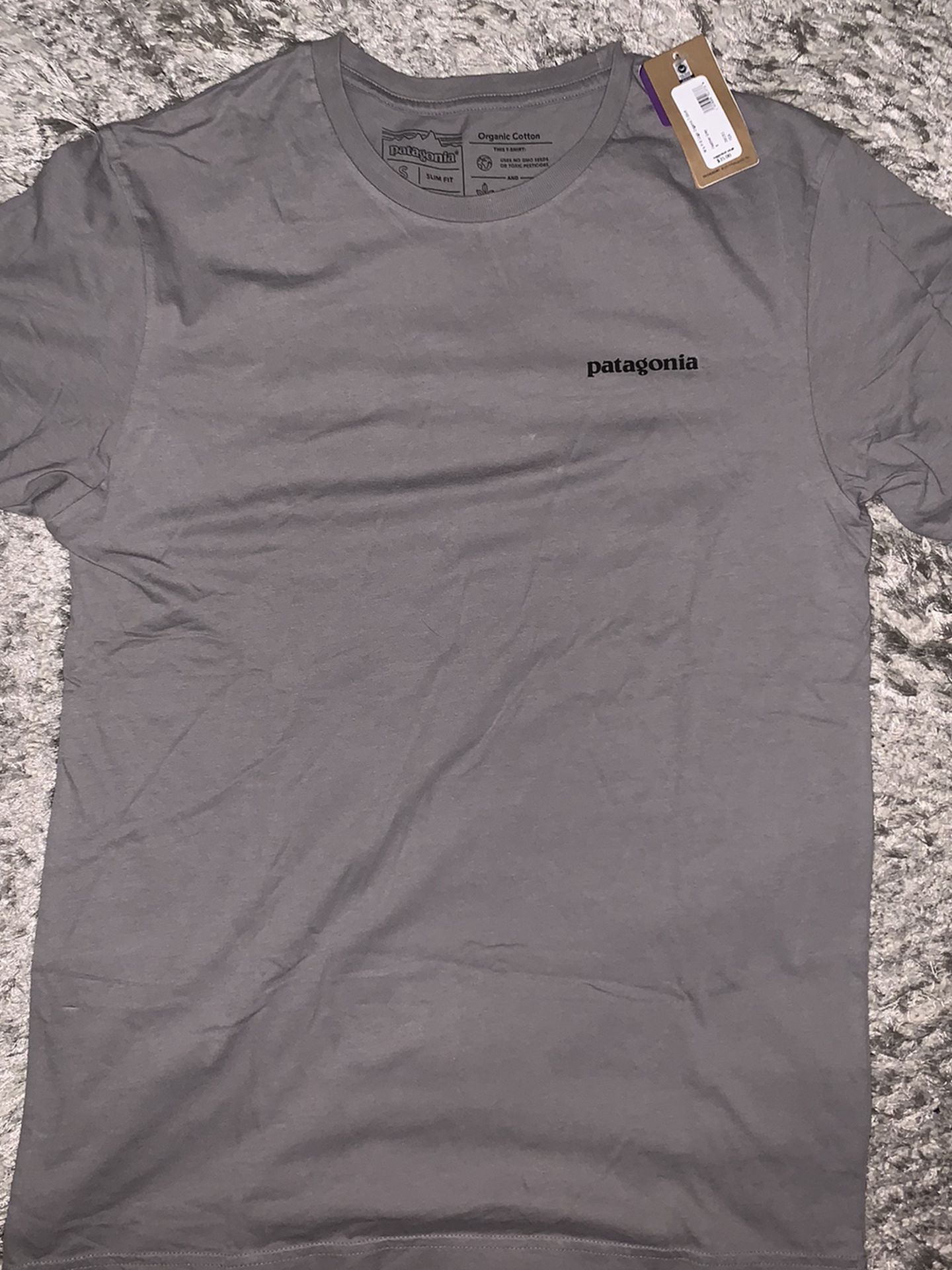 NEW Patagonia Men’s Gray S/S Logo T Shirt Slim Fit Small