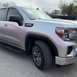 2020 GMC-SIERRA 