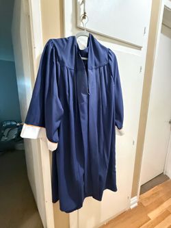 CSUF graduation gown