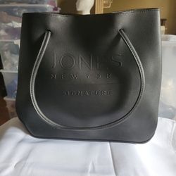 BLACK ABBY TOTE JONES NEW YORK SIGNATURE 