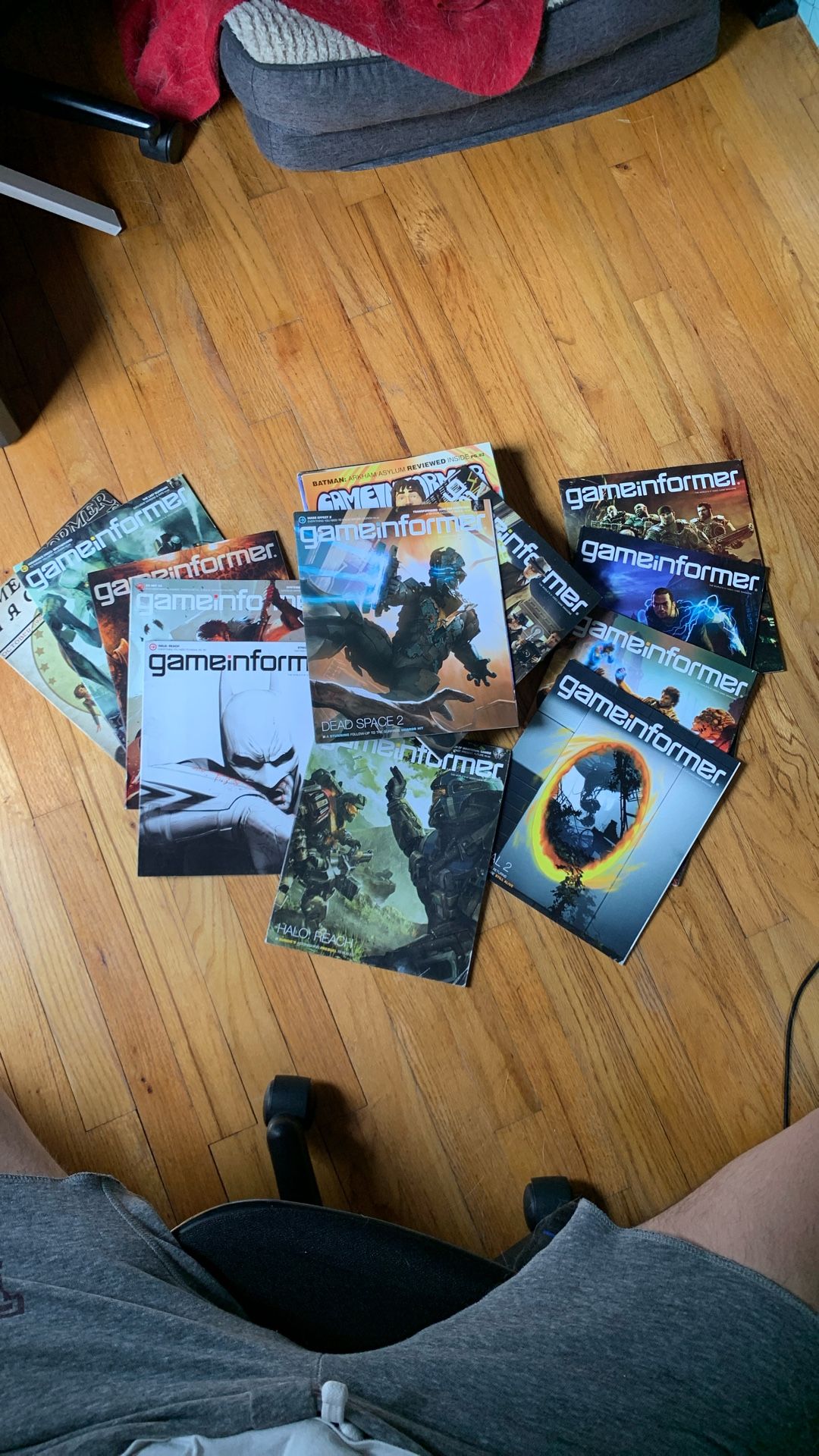26 Random Game Informers Magazines