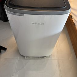 Frigidaire Portable AC Unit 