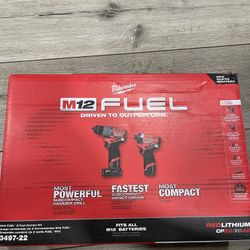 Milwaukee M12 Hammer Drill And Impact Driver Kit New Gen 