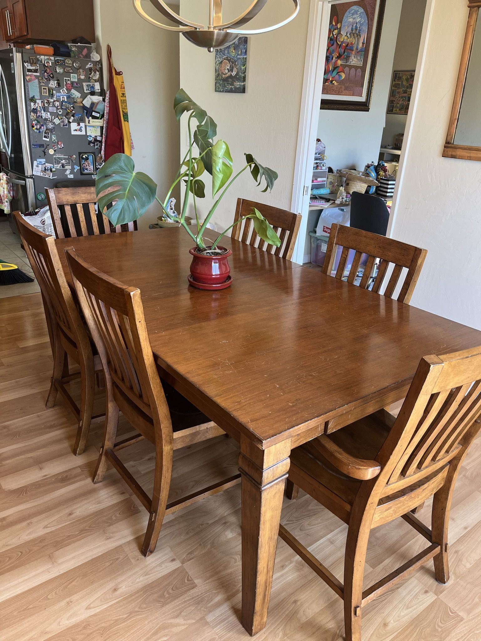 Dining Table 6-8 Seats Expandable
