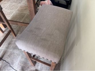 Counter Height Table & 4 Chairs! OBO