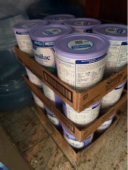Similac can  18 can for 162 for all expired August 2026
