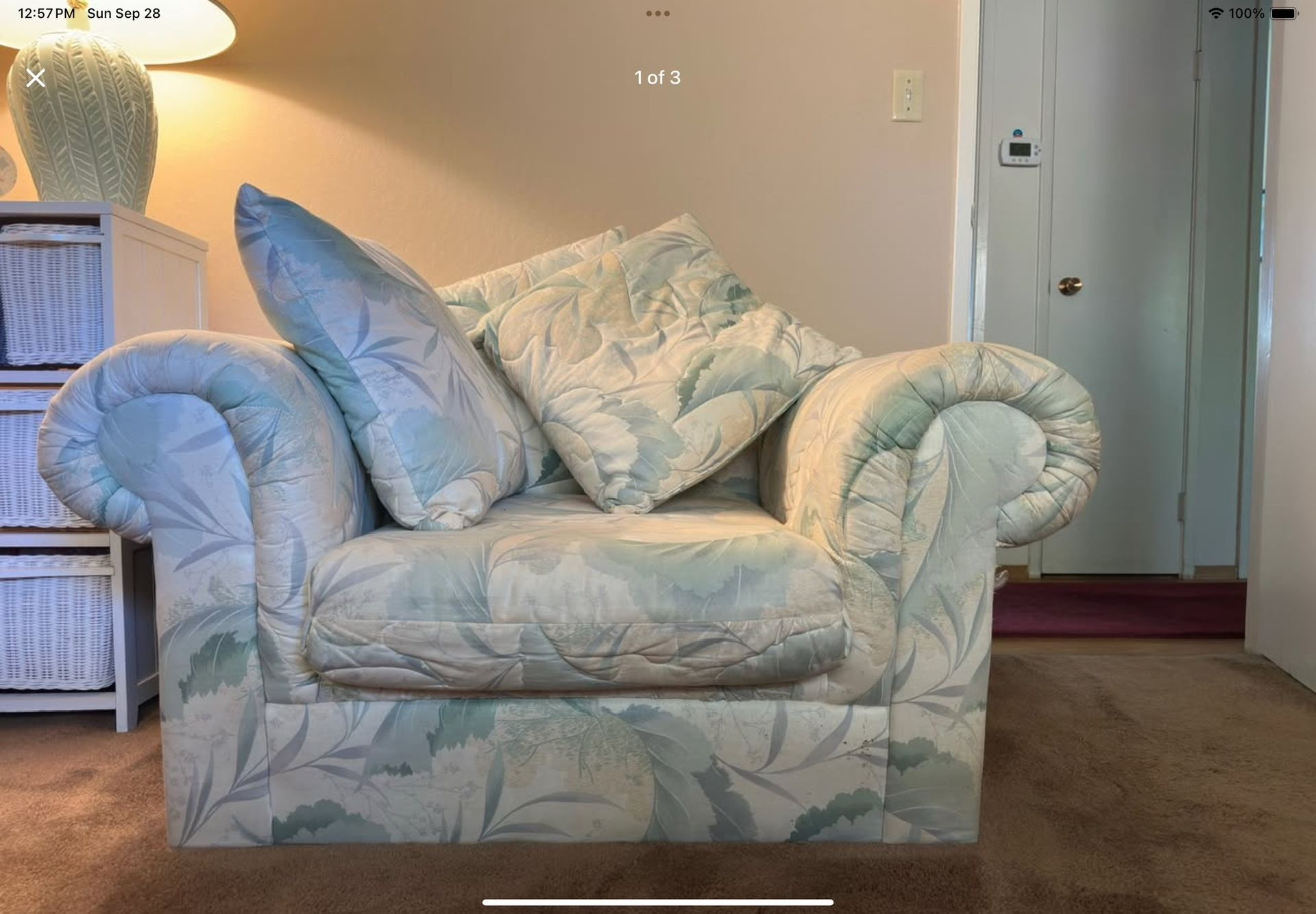 Free Oversized Chair; Concord Near Kohl’s