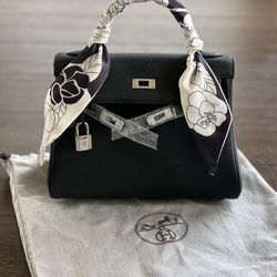 Master Quality Leather Handbag 