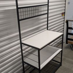 Kitchen Shelves. Free Delivery 👍