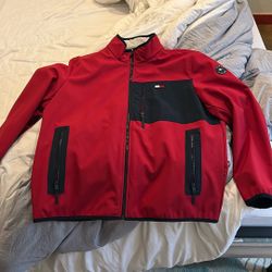 Tommy Hilfiger Men’s XXL Weighted Jacket