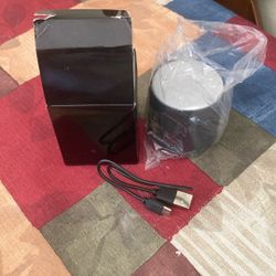Portable Bluetooth speaker