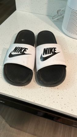 Men’s Nike Slides