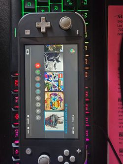 Nintendo Switch Lite Gray + 32GB MicroSD & 5 Digital Games