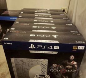 PS4 pro 1TB 8 available