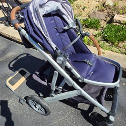 STROLLER ,BASSINET  AND STAND UP ATTACHMENT PIECE