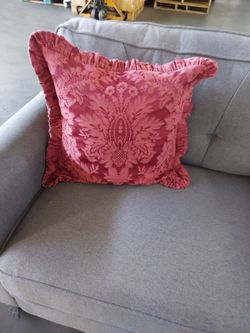 Ruffled 16x16" Throw Pillow