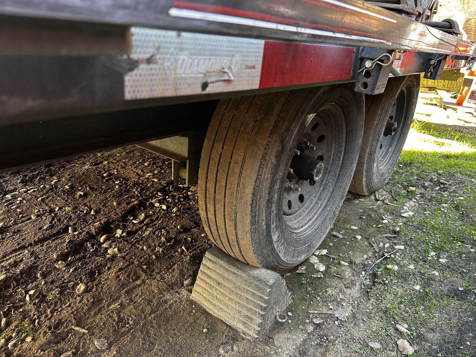 Deck Over Equipment Trailer