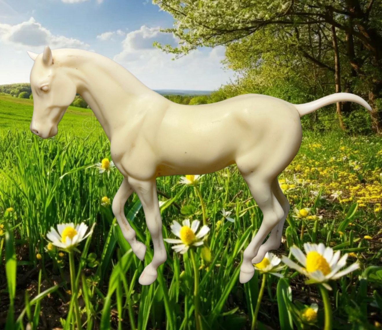 Vintage 1980s Breyer Welsh Pony Craft Horse Mold #699, Retired, 6”