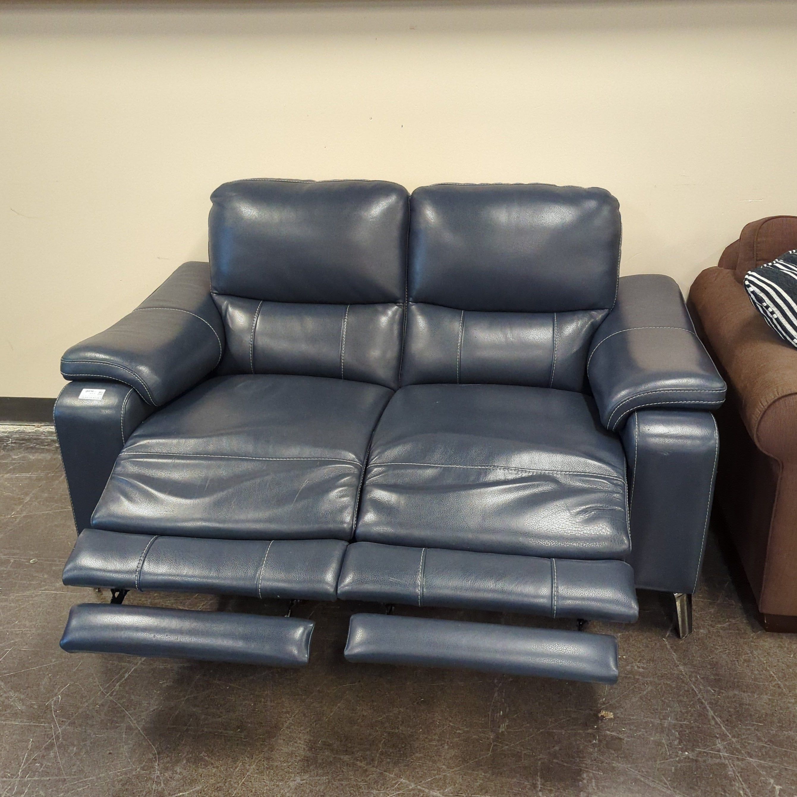 Costco Indigo Bay Leather Power Reclining Loveseat