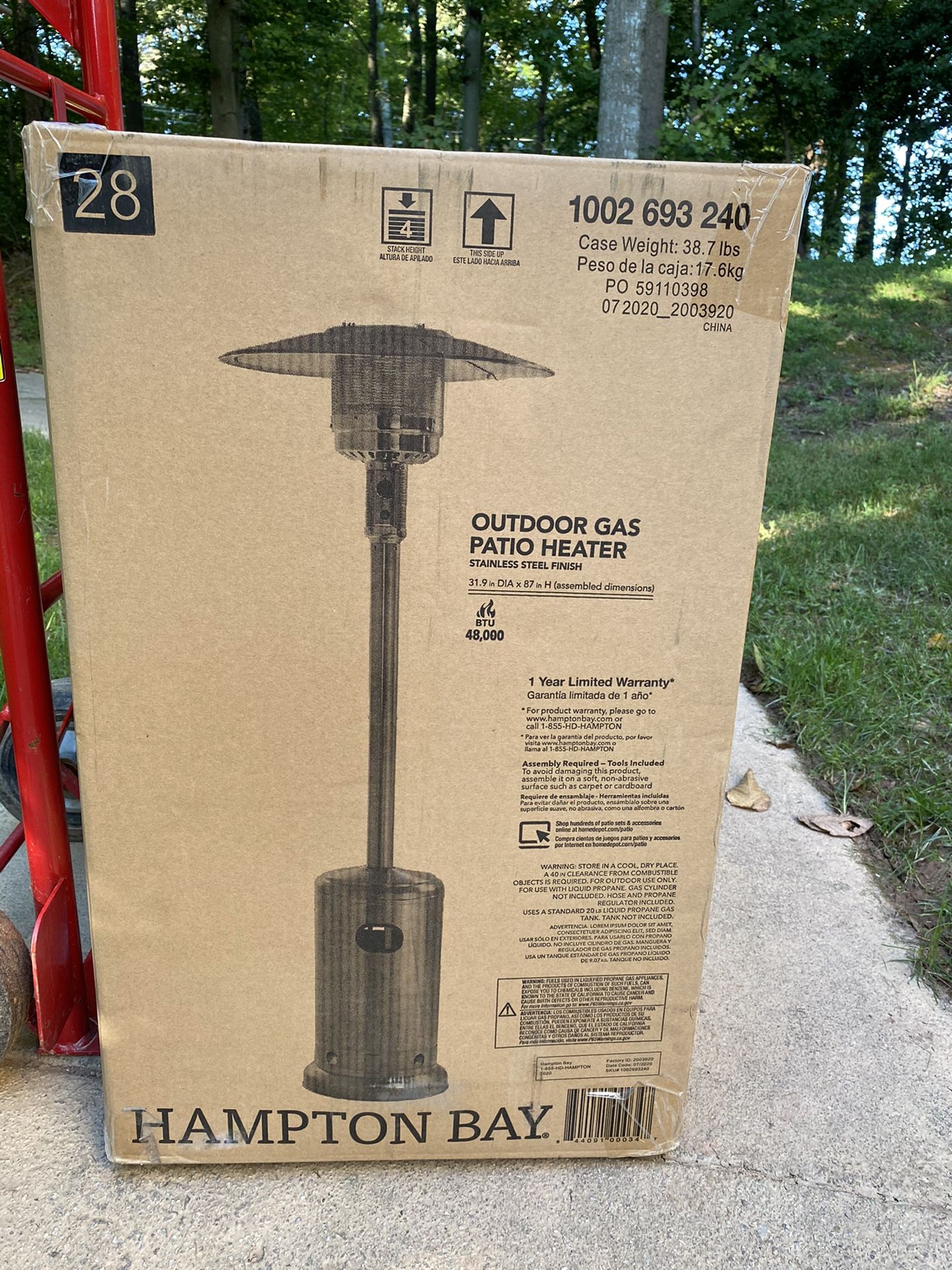 Patio heater 48,000 BTU brand new Hampton Bay