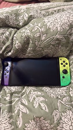 Nintendo Switch OLED splatoon