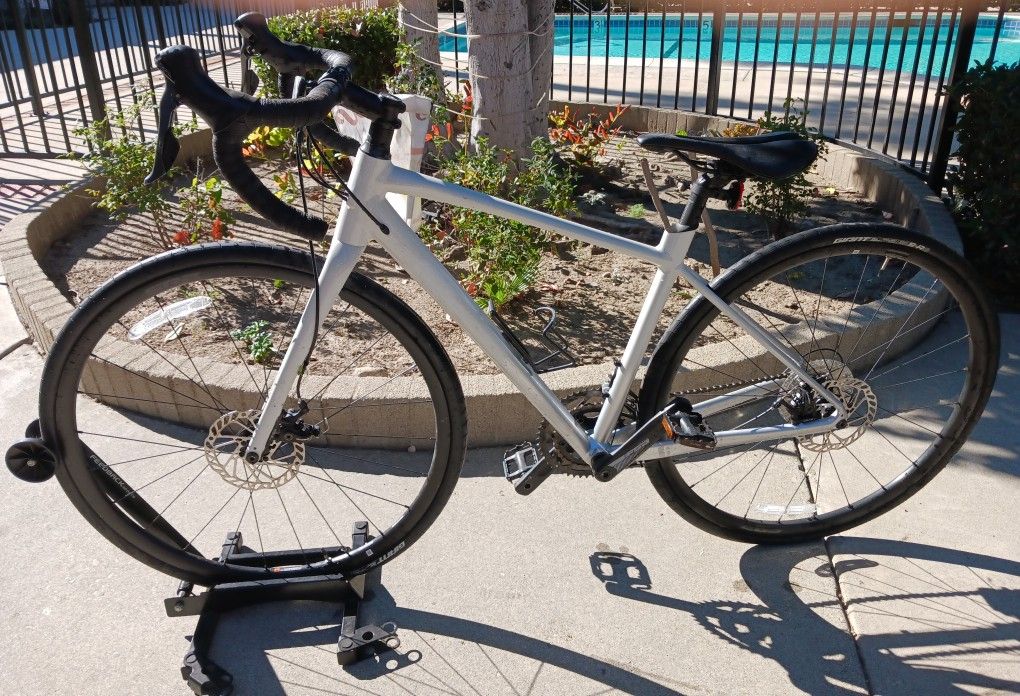 Trek FX Sport 4 Road Bike

