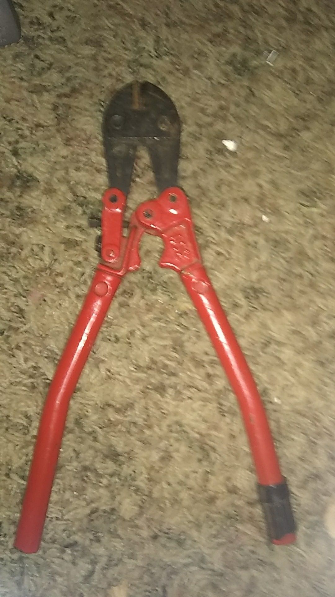 BOLT CUTTERS