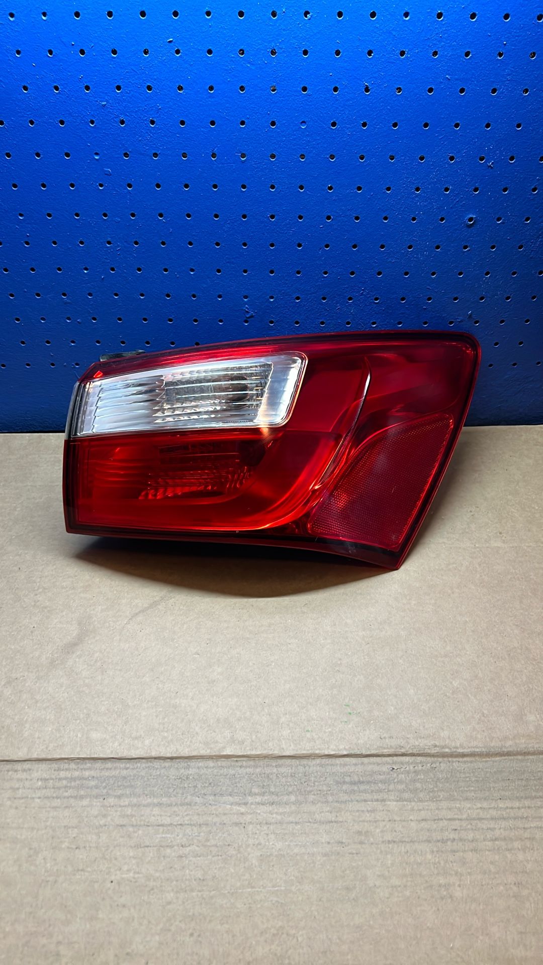 2012 - 2017 Kia Rio Passenger Side Taillight