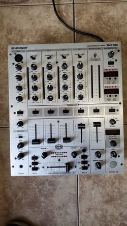 dj equipment 