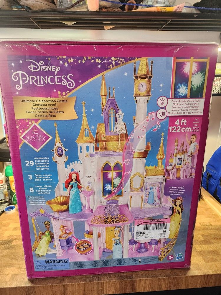 Disney ultimate princess celebration Brand New