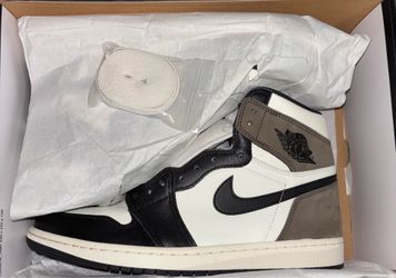 Jordan 1 “Mocha”