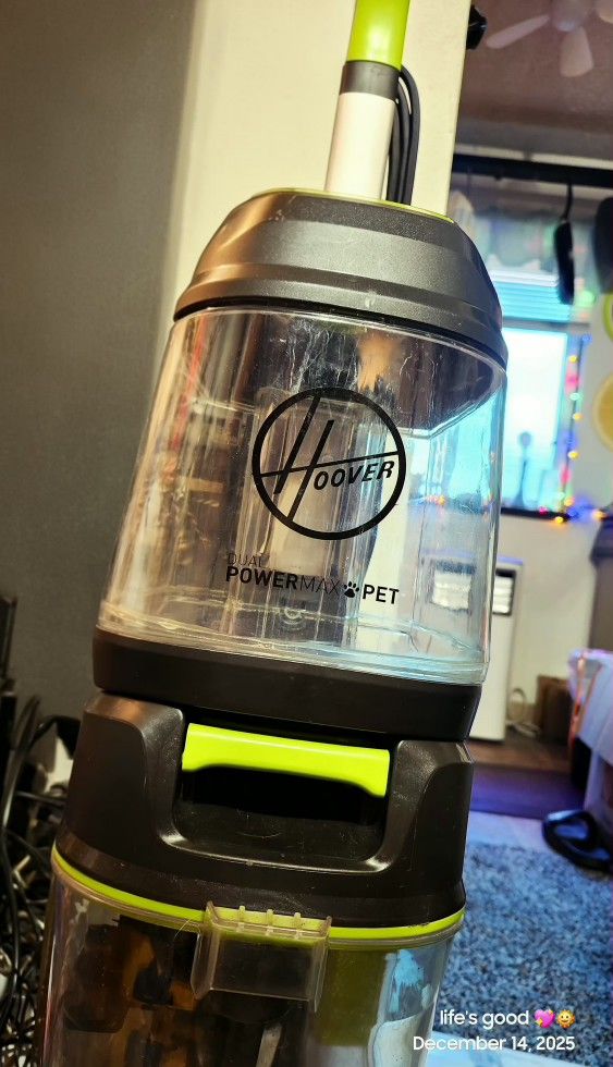 Hoover Dual Power Max Pet Carpet Shampooer