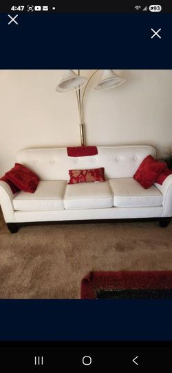 White couch in great condition