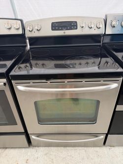 GE Stove 