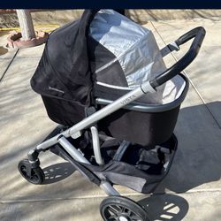 Uppababy Vista V2