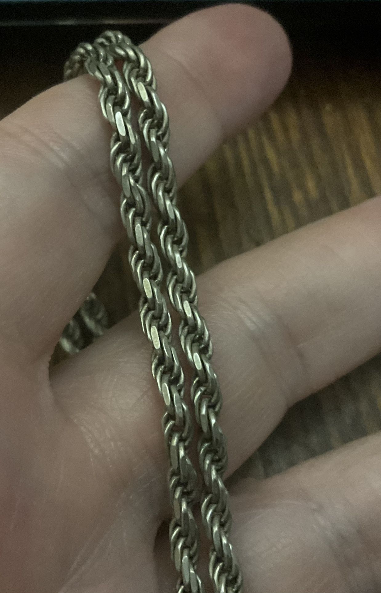 Sterling silver rope chain 22 inches 18.8 Grams