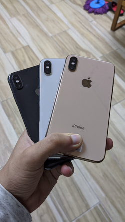 Apple iPhone XS 256GB / 64GB  | $50 Down And Take It Home!