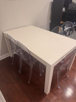 Carson Dining Table And Ghost Chair Set